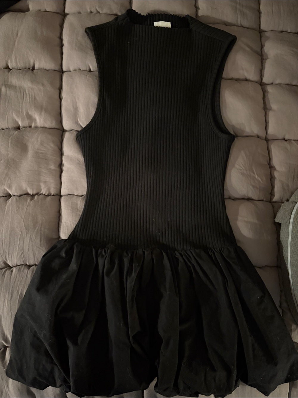 Black Ribbed Sleeveless shirt with Balloon Skirt